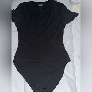 SKIMS NWT Fits Everybody T-Shirt Bodysuit - Onyx